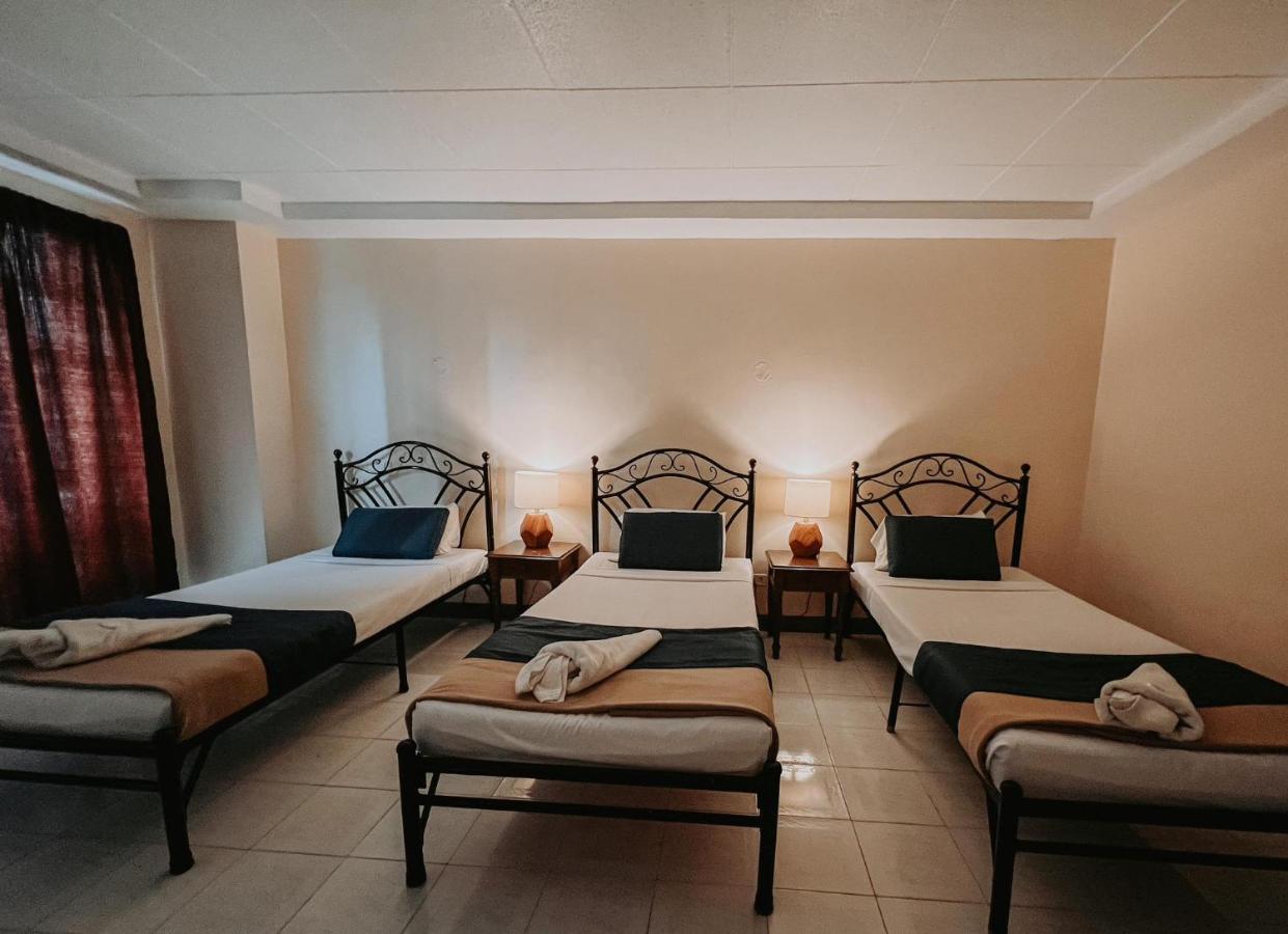 Fuente Hotel De Cebu Eksteriør bilde